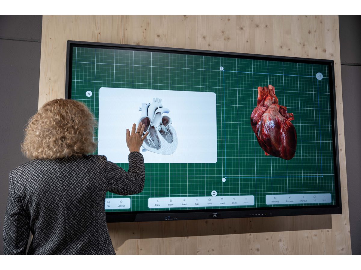 86BDL4152E/00 - 86" IFP, UHD, Incl. Wave