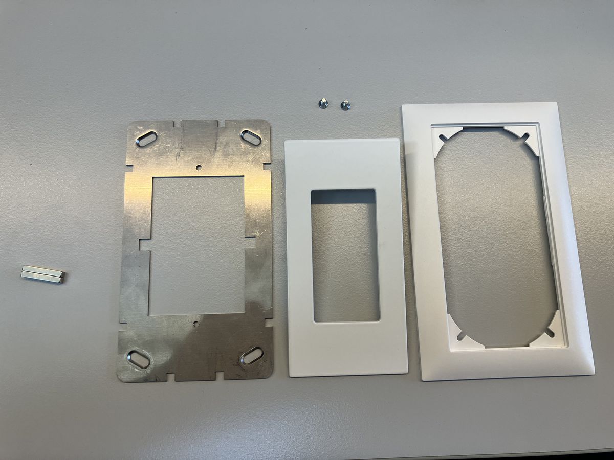 Decora Edizio Grösse 1x2 weiss - Rahmen, Adapterplatte und Montagerahmen