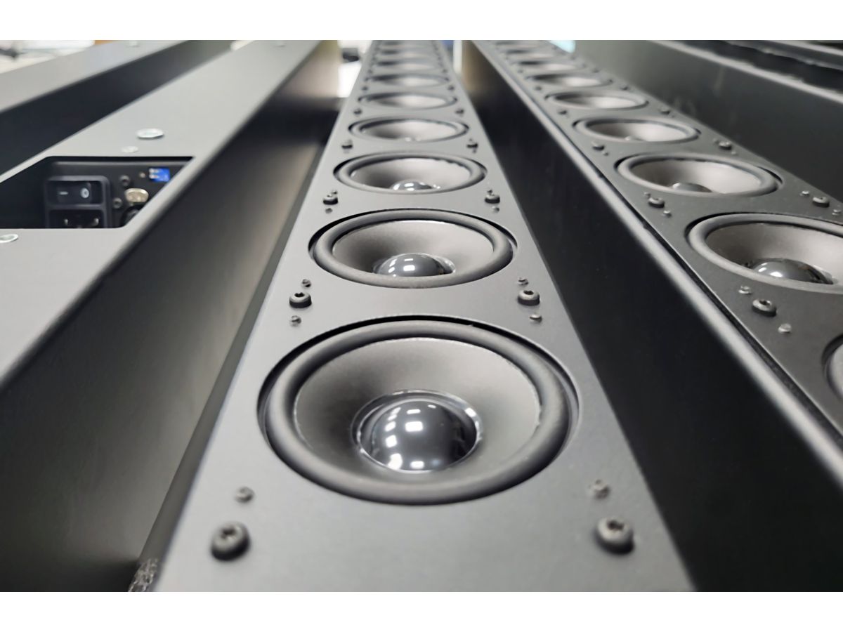 ZL-A 100 AlArray DANTE blanc - Line Array actif commandé par DSP